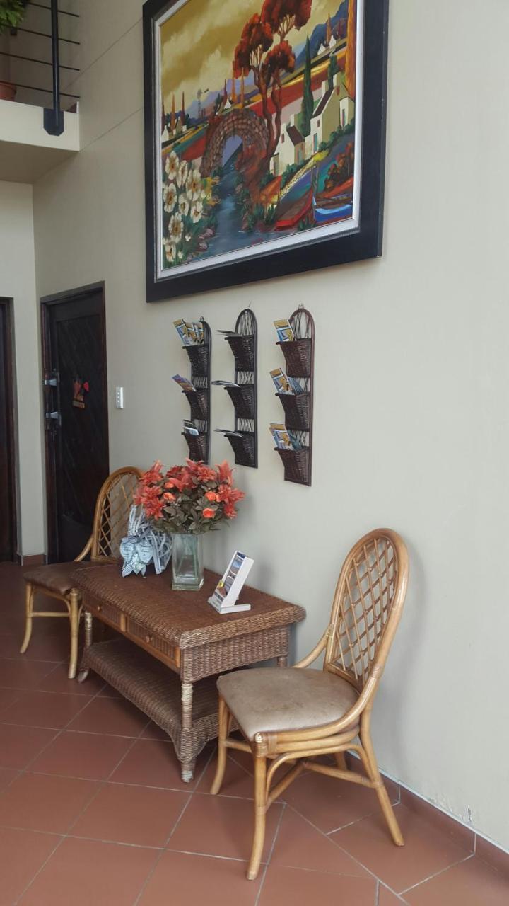 Kleines Nest Bed And Breakfast Walvis Bay Exteriör bild