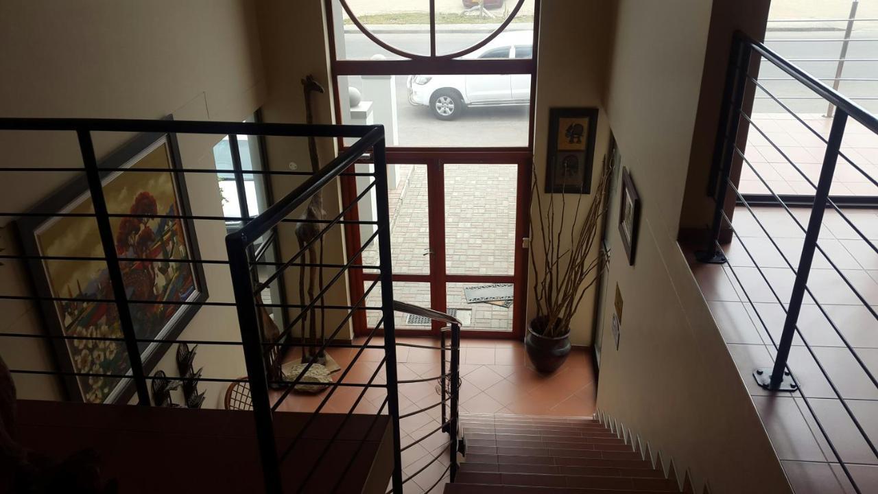 Kleines Nest Bed And Breakfast Walvis Bay Exteriör bild